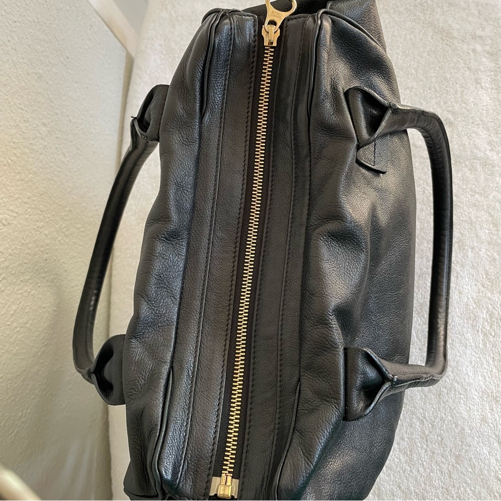 See By Chloe Black Leather Zipper Tote Bag - Picture 4 of 17